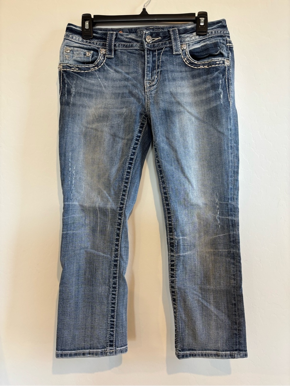 Miss Me Womens Blue Distressed Cropped Jeans